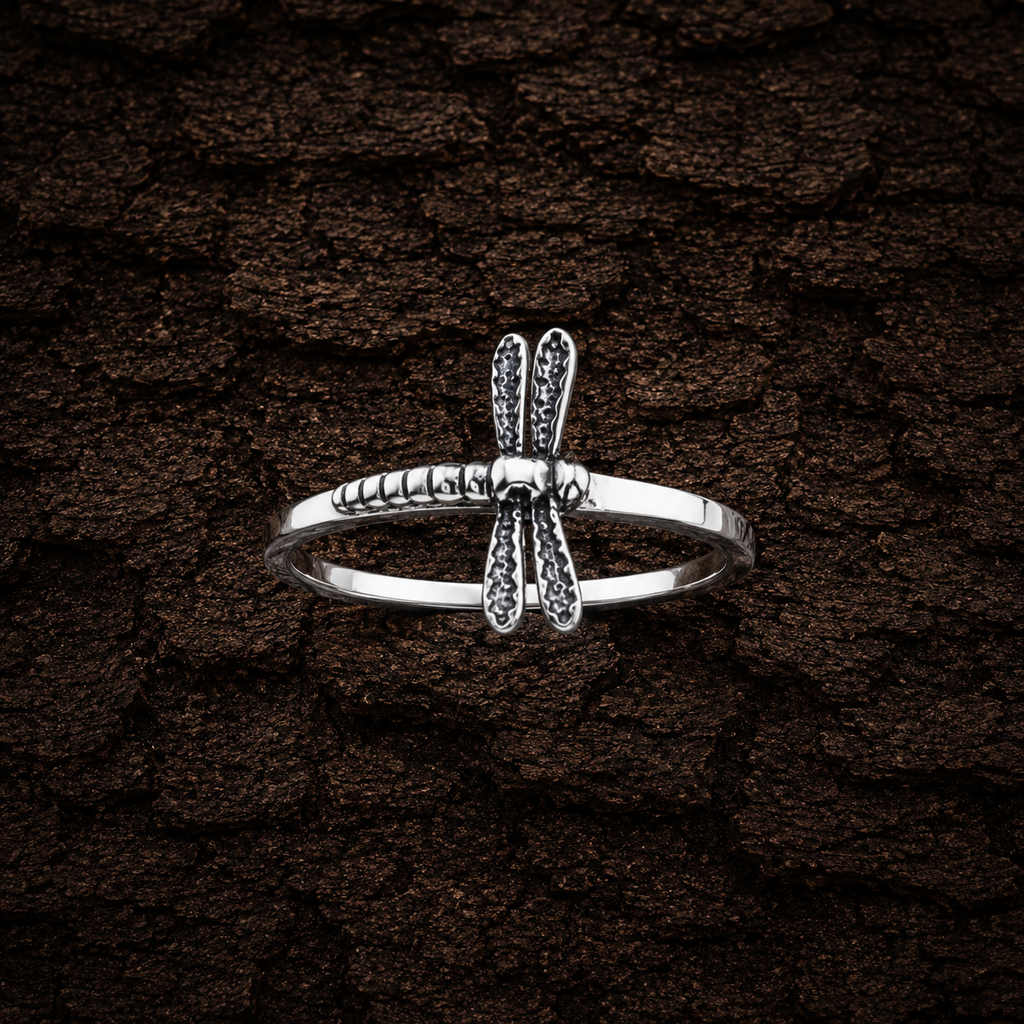 Front View of 925 Sterling Silver Dragonfly Ring