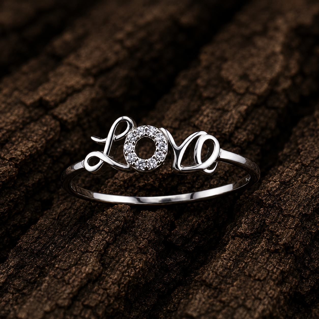 925 Sterling Silver Love Ring close up view