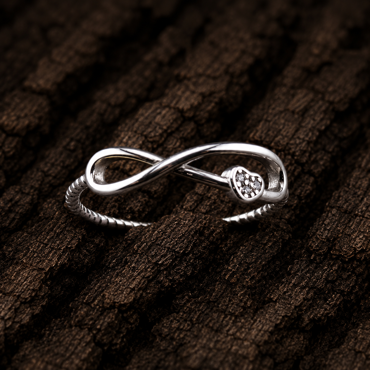 925 Sterling Silver Infinity Ring close up view
